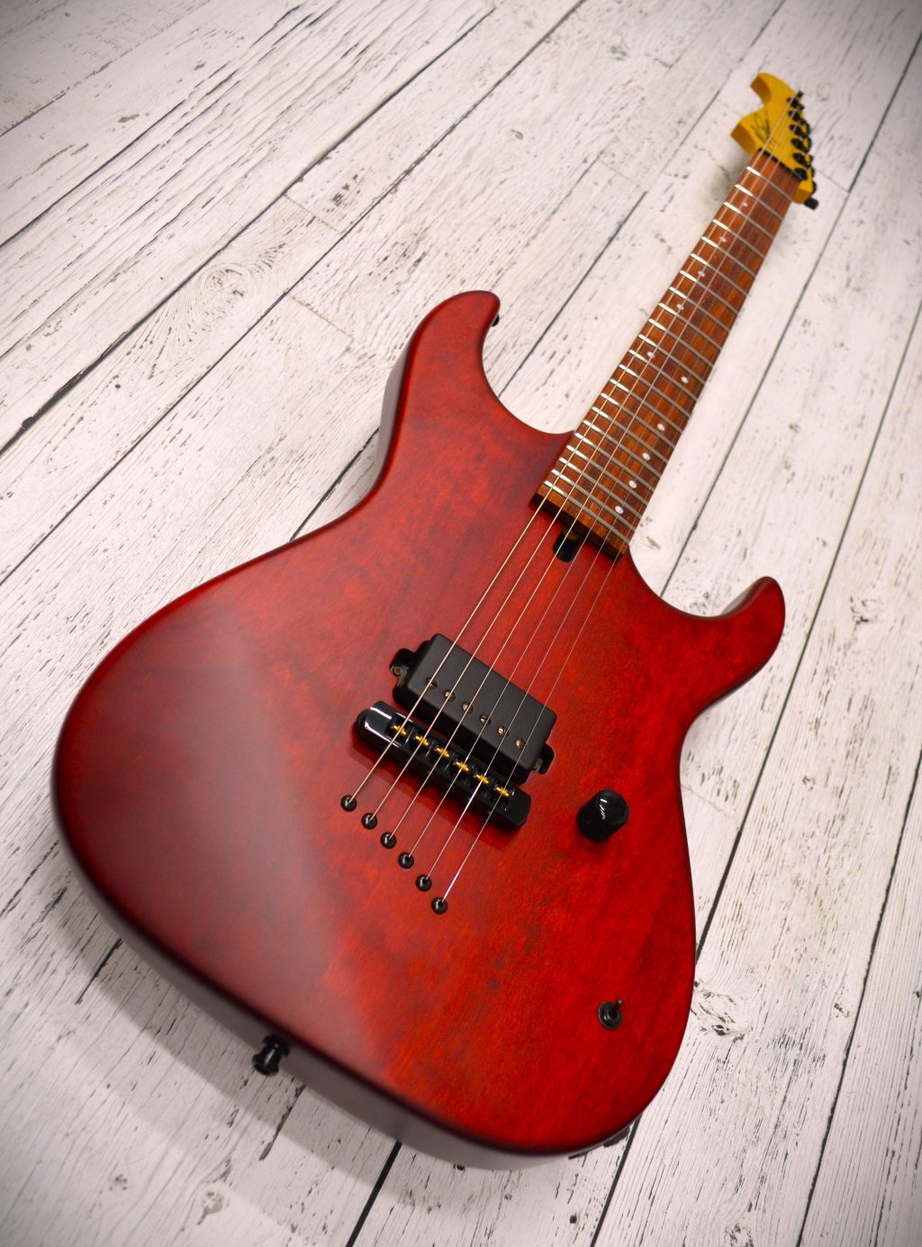 The Rogue - Blood Red S/N 090325